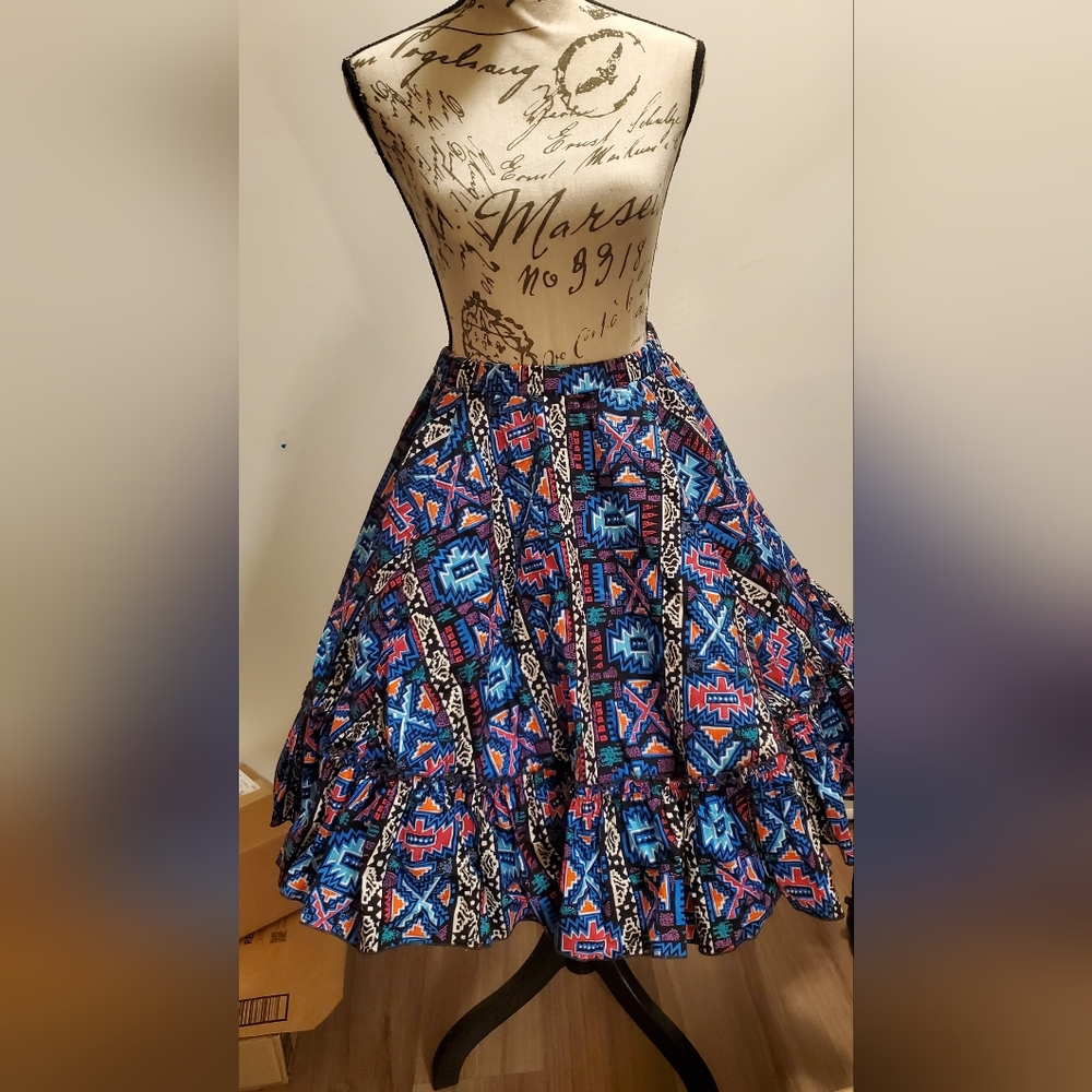 Vintage Southwestern Style Squaredancing Skirt Size Small Elastic Band